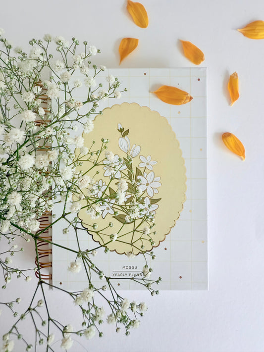 Yearly Planner 2026 : Dahlia Yellow